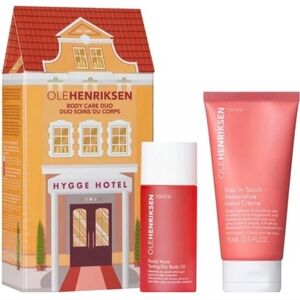 OLEHENRIKSEN Hygge Hotel Body Care Duo Hand Cream & Dry Body Oil